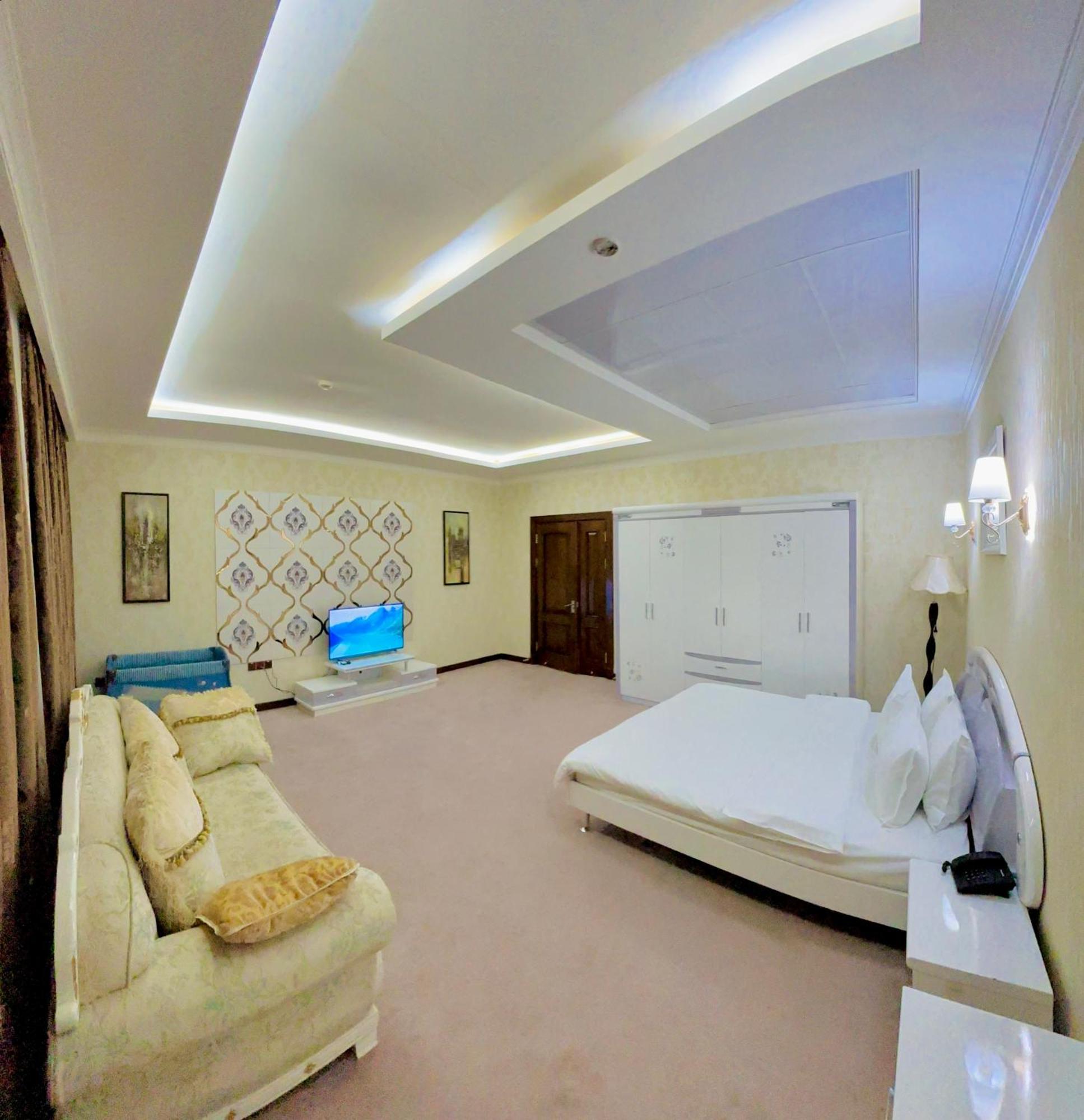 Hayot Hotel Tashkent Exterior photo
